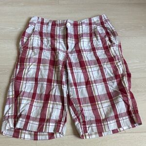 3/$10 Urban Pipeline Red White Plaid Shorts